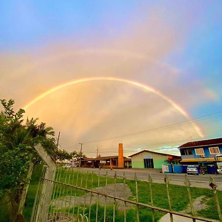Apartamento Em Chacara Proximo As Praias Com Piscina E Quiosque Com Internet Sao Francisco do Sul Bagian luar foto