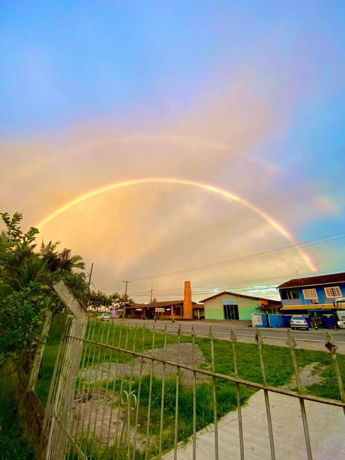 Apartamento Em Chacara Proximo As Praias Com Piscina E Quiosque Com Internet Sao Francisco do Sul Bagian luar foto